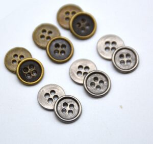 İki delikli 15 mm - 24 boy Metal Dikme Düğme HD-3022